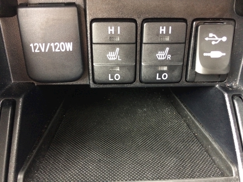 Toyota 1.2 VVT-i Business Edition Hatchback 5dr Petrol (s/s) (116 ps)