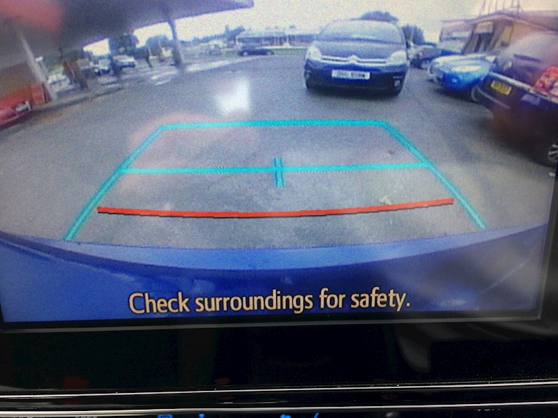 Toyota 1.2 VVT-i Business Edition Hatchback 5dr Petrol (s/s) (116 ps)