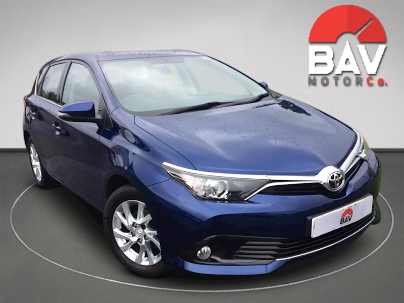 Toyota 1.2 VVT-i Business Edition Hatchback 5dr Petrol (s/s) (116 ps)