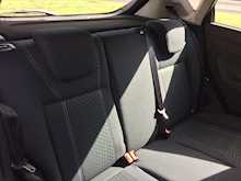 Ford 1.4 Zetec Hatchback 5dr Petrol Manual (133 g/km, 94 bhp)