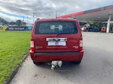 Dodge 2.8 CRD SXT SUV 5dr Diesel Automatic (250 g/km, 176 bhp)