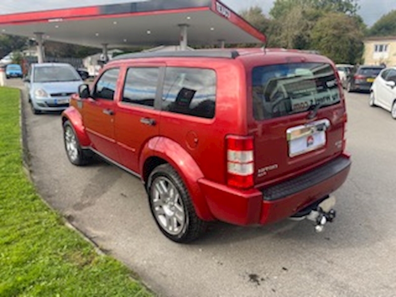 Dodge 2.8 CRD SXT SUV 5dr Diesel Automatic (250 g/km, 176 bhp)