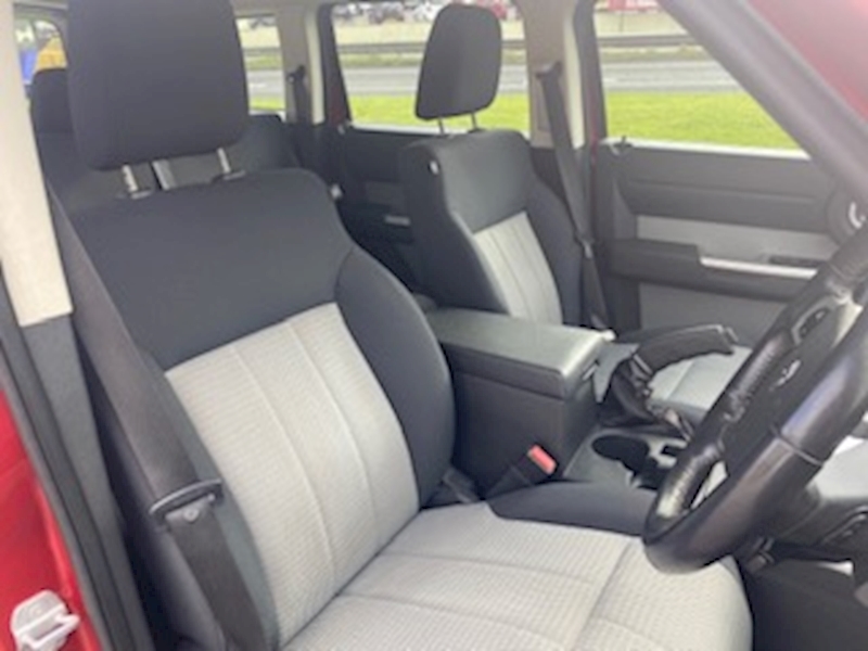 Dodge 2.8 CRD SXT SUV 5dr Diesel Automatic (250 g/km, 176 bhp)