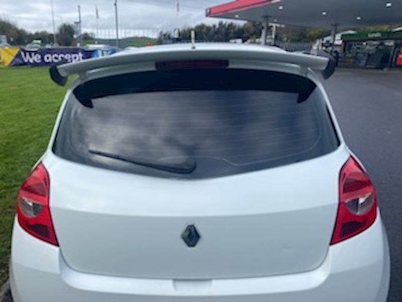 Renault 2.0 Renaultsport Cup Hatchback 3dr Petrol Manual (195 g/km, 197 bhp)