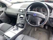 Volvo 2.4 D5 Active SUV 5dr Diesel Geartronic AWD (224 g/km, 182 bhp)