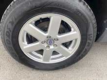 Volvo 2.4 D5 Active SUV 5dr Diesel Geartronic AWD (224 g/km, 182 bhp)