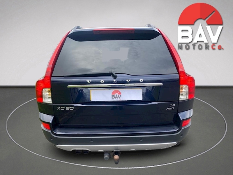 Volvo 2.4 D5 Active SUV 5dr Diesel Geartronic AWD (224 g/km, 182 bhp)