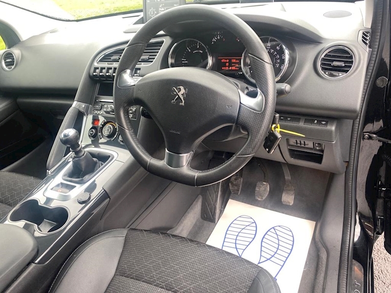 Peugeot 3008 1.6 BlueHDi Allure SUV 5dr Diesel Manual (s/s) (108 g/km, 120 bhp)