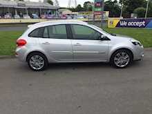 Renault 1.2 Dynamique TomTom Sport Tourer 5dr Petrol Manual (125 g/km, 100 bhp)
