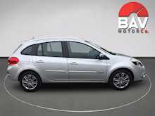 Renault 1.2 Dynamique TomTom Sport Tourer 5dr Petrol Manual (125 g/km, 100 bhp)