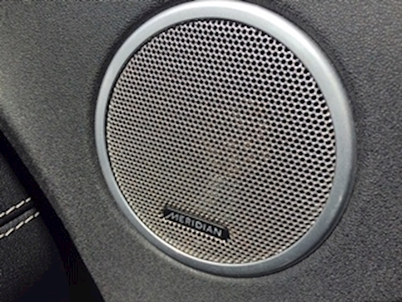 Land Rover Range Rover Evoque 2.2 SD4 Dynamic SUV 5dr Diesel Auto 4WD Euro 5 (s/s) (190 ps)