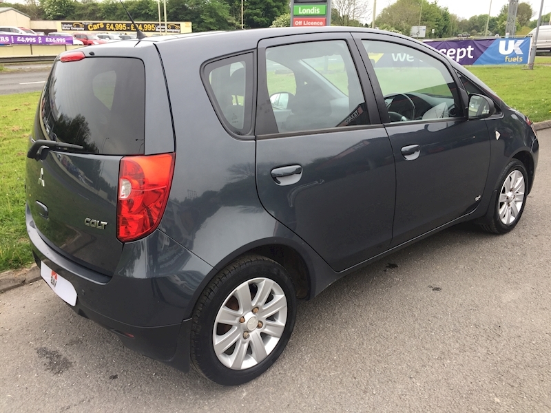 Mitsubishi Colt  Hatchback 1.3 Manual Petrol