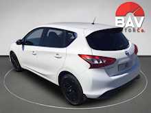 Nissan 1.5 dCi N-Connecta Hatchback 5dr Diesel Euro 6 (s/s) (110 ps)