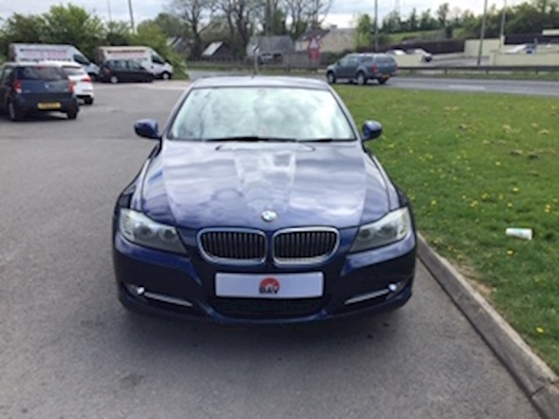 BMW 3 Series 2.0 318i Exclusive Edition Saloon 4dr Petrol Manual (146 g/km, 143 bhp)