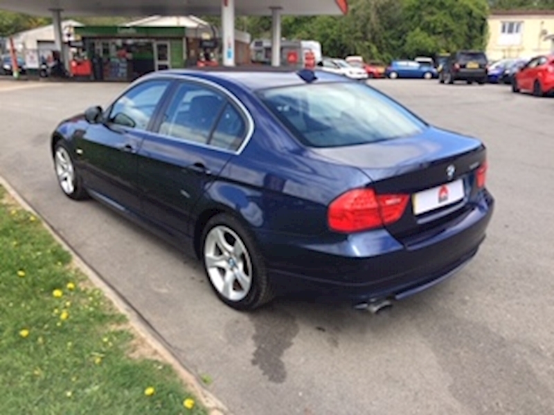 BMW 3 Series 2.0 318i Exclusive Edition Saloon 4dr Petrol Manual (146 g/km, 143 bhp)