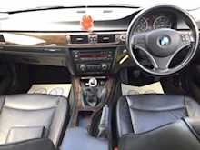 BMW 3 Series 2.0 318i Exclusive Edition Saloon 4dr Petrol Manual (146 g/km, 143 bhp)