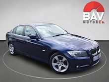 BMW 3 Series 2.0 318i Exclusive Edition Saloon 4dr Petrol Manual (146 g/km, 143 bhp)