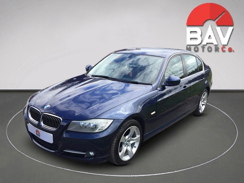 BMW 3 Series 2.0 318i Exclusive Edition Saloon 4dr Petrol Manual (146 g/km, 143 bhp)