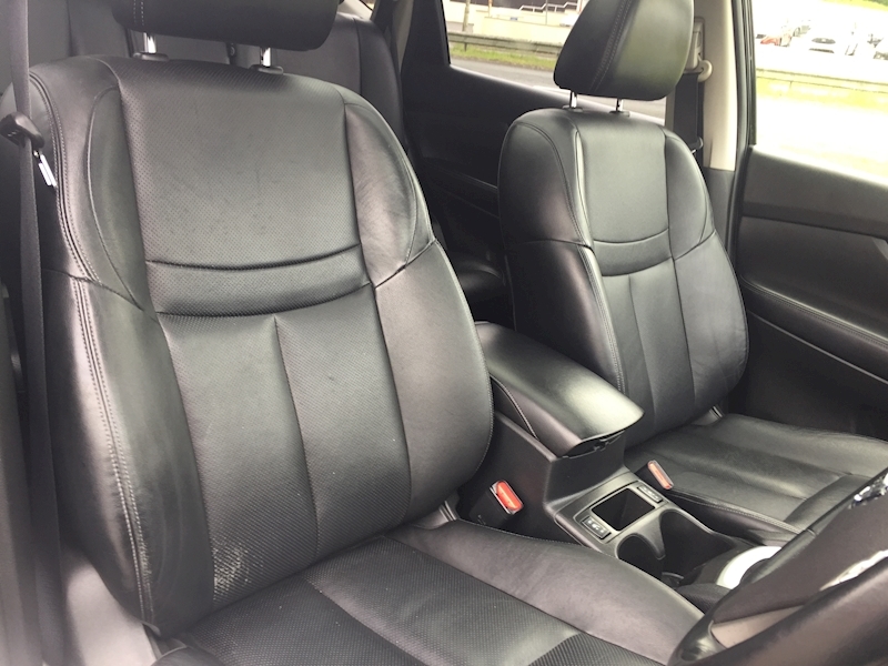 Nissan 1.6 dCi Tekna SUV 5dr Diesel XTRON Euro 5 (s/s) (130 ps)