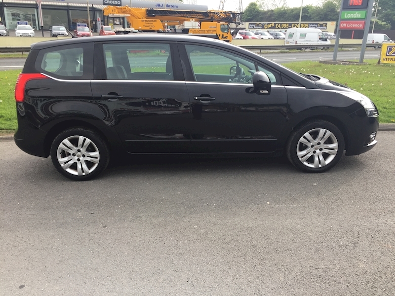 Peugeot 1.6 HDi Active MPV 5dr Diesel Manual (132 g/km, 115 bhp)