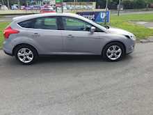 Ford 1.6 Zetec Hatchback 5dr Petrol Manual (136 g/km, 103 bhp)