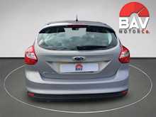 Ford 1.6 Zetec Hatchback 5dr Petrol Manual (136 g/km, 103 bhp)