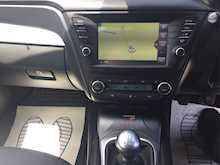 Toyota 2.0 D-4D Business Edition Touring Sports 5dr Diesel Euro 6 (s/s) (143 ps)