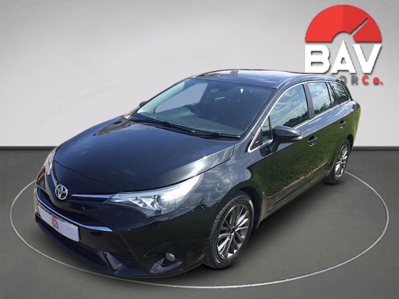 Toyota 2.0 D-4D Business Edition Touring Sports 5dr Diesel Euro 6 (s/s) (143 ps)
