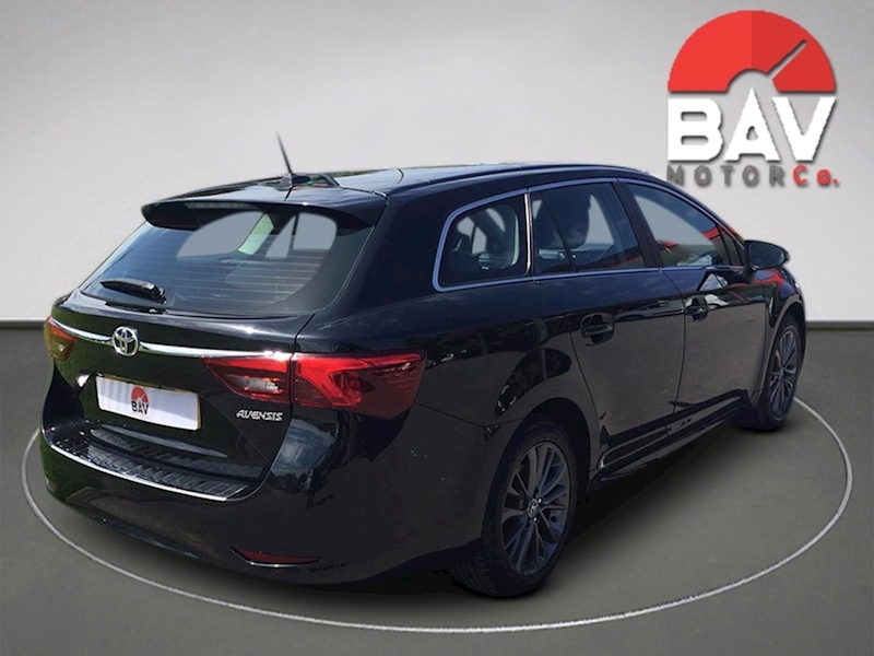 Toyota 2.0 D-4D Business Edition Touring Sports 5dr Diesel Euro 6 (s/s) (143 ps)