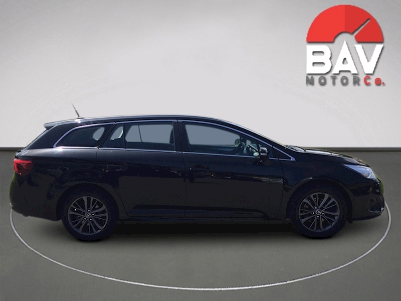 Toyota 2.0 D-4D Business Edition Touring Sports 5dr Diesel Euro 6 (s/s) (143 ps)