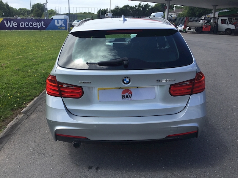 BMW 2.0 320d M Sport Touring 5dr Diesel Manual xDrive (s/s) (133 g/km, 184 bhp)