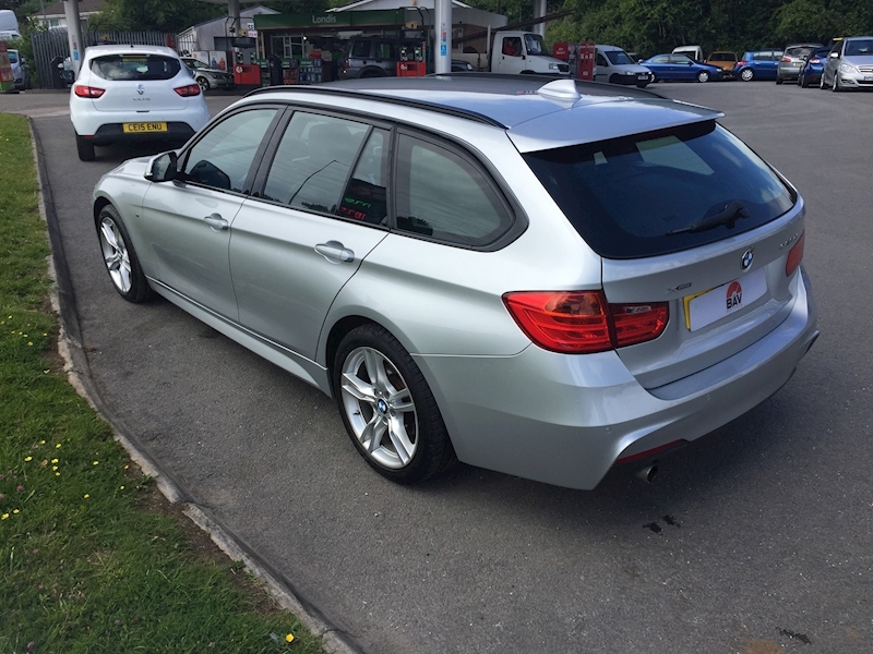 BMW 2.0 320d M Sport Touring 5dr Diesel Manual xDrive (s/s) (133 g/km, 184 bhp)
