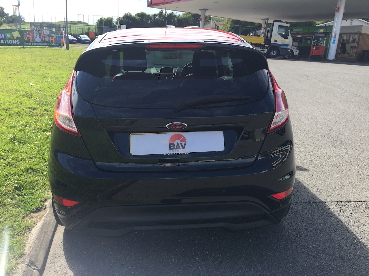 Used 2016 Ford 1.0T EcoBoost Zetec S Black Edition Hatchback 3dr Petrol ...