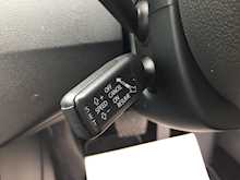 Volkswagen 2.0 TDI Highline Plus Estate 5dr Diesel DSG Euro 5 (170 ps)