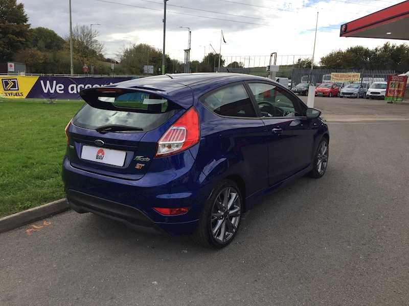 Ford 1.0T EcoBoost ST-Line Hatchback 3dr Petrol Manual Euro 6 (s/s) (100 ps)