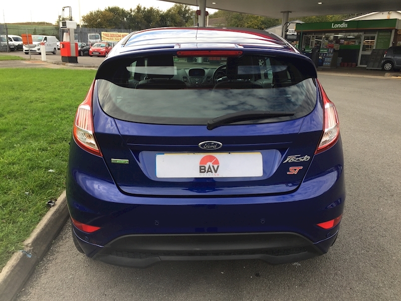 Ford 1.0T EcoBoost ST-Line Hatchback 3dr Petrol Manual Euro 6 (s/s) (100 ps)