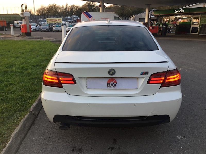 BMW 2.0 320d M Sport Coupe 2dr Diesel Steptronic Euro 5 (184 ps)
