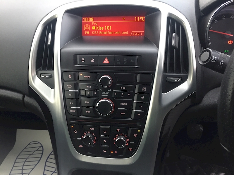 Vauxhall 1.4T SRi Coupe 3dr Petrol Manual Euro 5 (s/s) (140 ps)