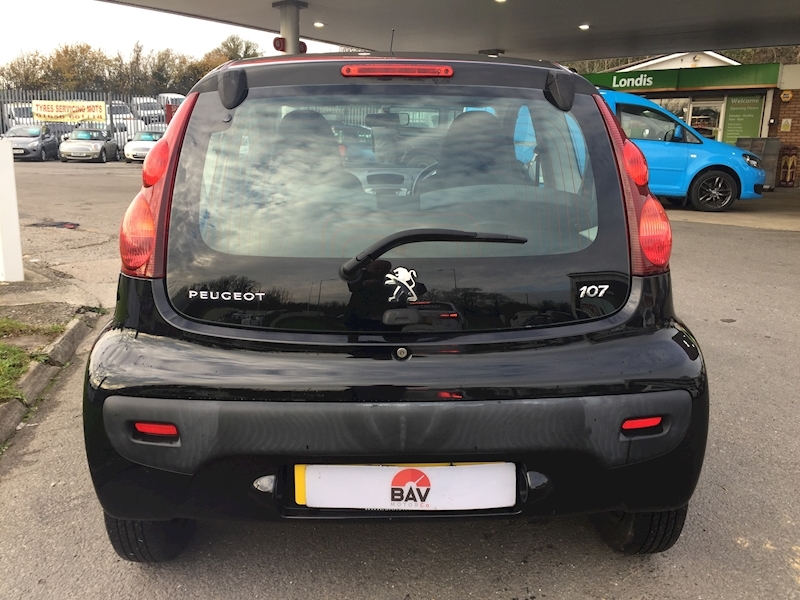 Peugeot 1.0 12V Access Hatchback 3dr Petrol Manual Euro 5 (68 ps)