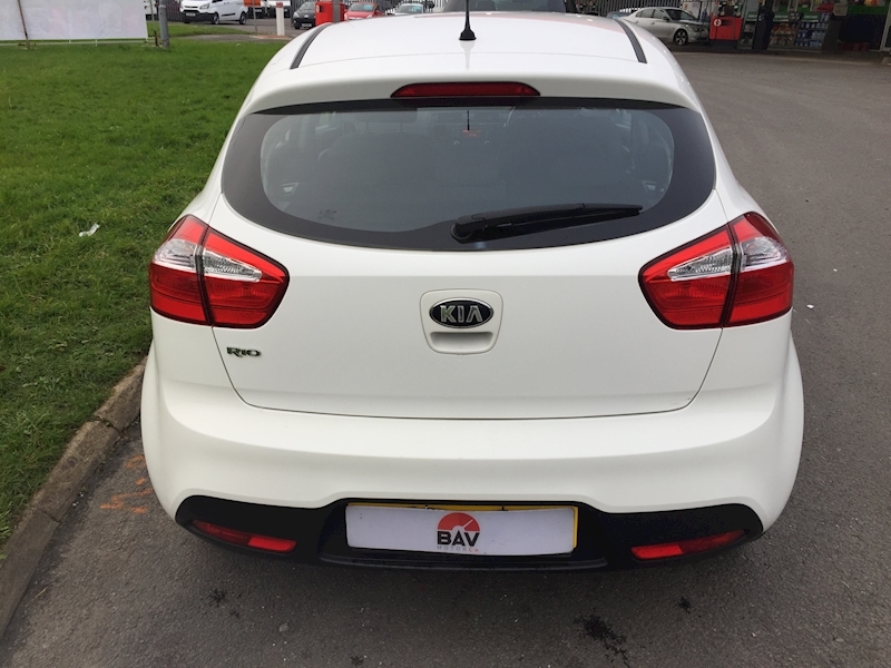 Kia 1.25 1 Hatchback 5dr Petrol Manual Euro 5 (84 bhp)