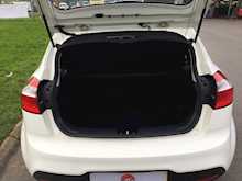 Kia 1.25 1 Hatchback 5dr Petrol Manual Euro 5 (84 bhp)