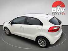 Kia 1.25 1 Hatchback 5dr Petrol Manual Euro 5 (84 bhp)