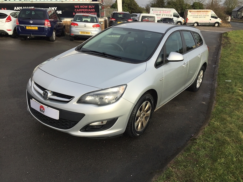 Vauxhall 1.6 CDTi ecoFLEX Design Sports Tourer 5dr Diesel Manual Euro 6 (s/s) (110 ps)