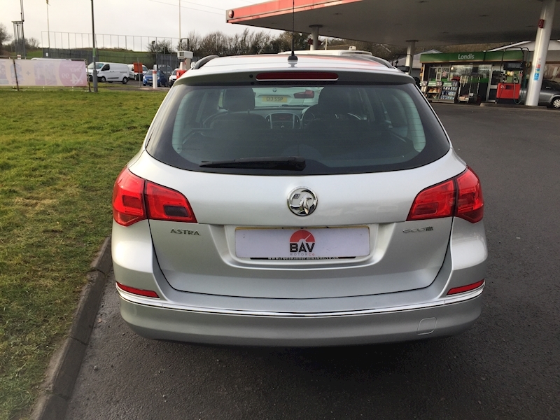 Vauxhall 1.6 CDTi ecoFLEX Design Sports Tourer 5dr Diesel Manual Euro 6 (s/s) (110 ps)