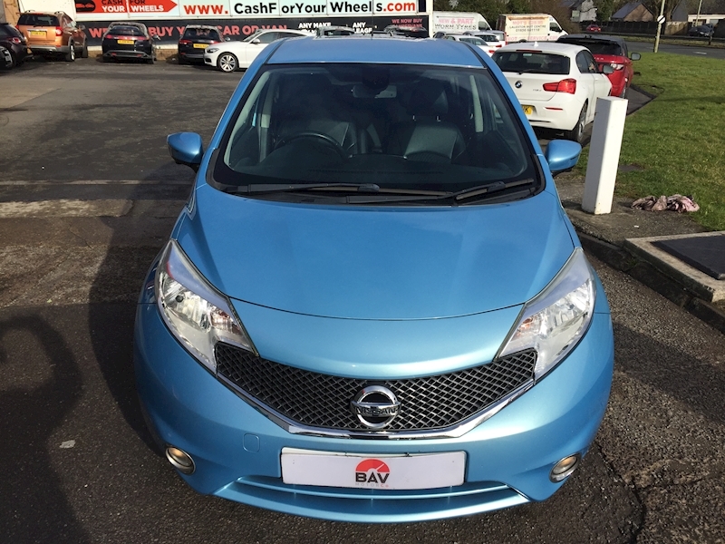 Nissan 1.2 DIG-S Tekna Hatchback 5dr Petrol CVT Euro 5 (s/s) (98 ps)