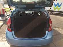 Nissan 1.2 DIG-S Tekna Hatchback 5dr Petrol CVT Euro 5 (s/s) (98 ps)