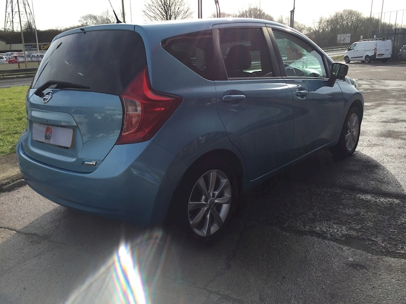 Nissan 1.2 DIG-S Tekna Hatchback 5dr Petrol CVT Euro 5 (s/s) (98 ps)