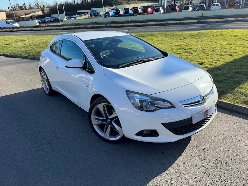 Vauxhall 1.4T SRi Coupe 3dr Petrol Manual Euro 5 (s/s) (140 ps)