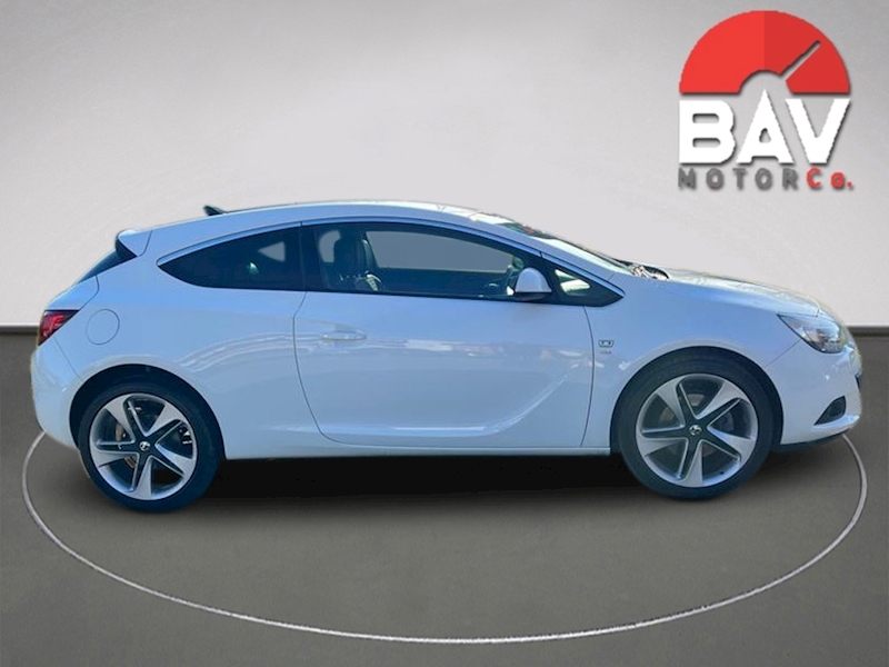 Vauxhall 1.4T SRi Coupe 3dr Petrol Manual Euro 5 (s/s) (140 ps)