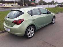 Vauxhall SRi Hatchback 1.6 Manual Petrol